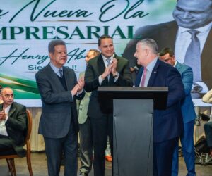 Diáspora dominicana reafirma su protagonismo en encuentro con Leonel Fernández en Nueva Jersey
