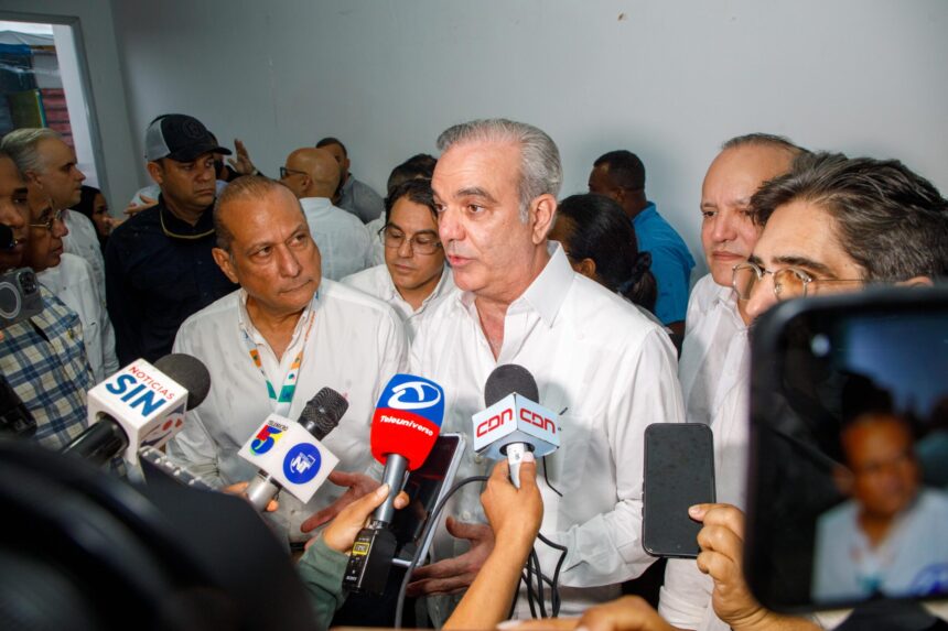Abinader destaca éxito de Expo Cibao como plataforma para impulsar los negocios en el Cibao