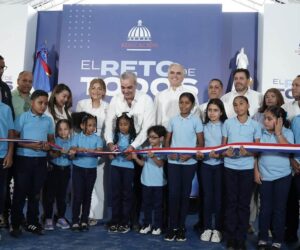 Gobierno entrega nueva escuela en El Naranjal, San José de Ocoa
