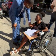 Joven con discapacidad solicita silla de ruedas eléctrica y exoneración de vivienda al Gobierno