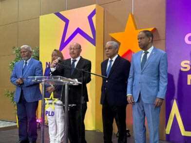 PLD advierte Presupuesto 2027 aumenta déficit y deja educación por debajo del 4 %