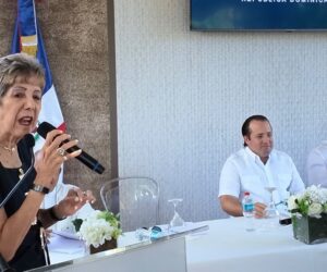 Ginette Bournigal pide completar obras y mejorar espacios turísticos de Maimón