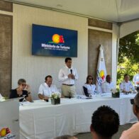 Collado inicia obras viales en Maimón; dice el turismo debe generar bienestar en las comunidades