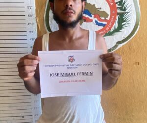 DNCD apresa en Santiago a joven con 71 porciones de presunta cocaína; tenía 11 registros previos
