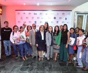 Funglode aborda el autismo desde la ciencia, la familia y las políticas públicas en coloquio de la revista Global