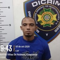 Se entrega tras asedio policial un hombre buscado por presunto robo millonario en Constanza