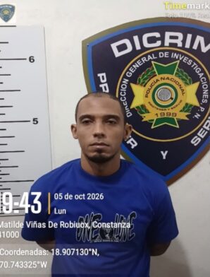 Se entrega tras asedio policial un hombre buscado por presunto robo millonario en Constanza