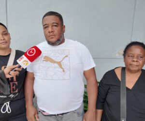 Familia exige justicia a casi un año de un asesinato en Baní; presunto responsable sigue libre