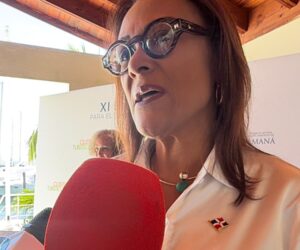 Teodora Mullix resalta compromiso de Abinader y Collado con el turismo sostenible en Samaná