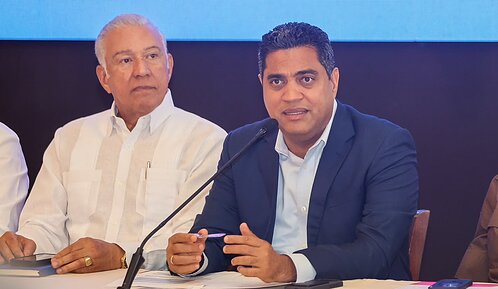 Kelvin Cruz anuncia RD$2,000 millones para atender necesidades del deporte dominicano