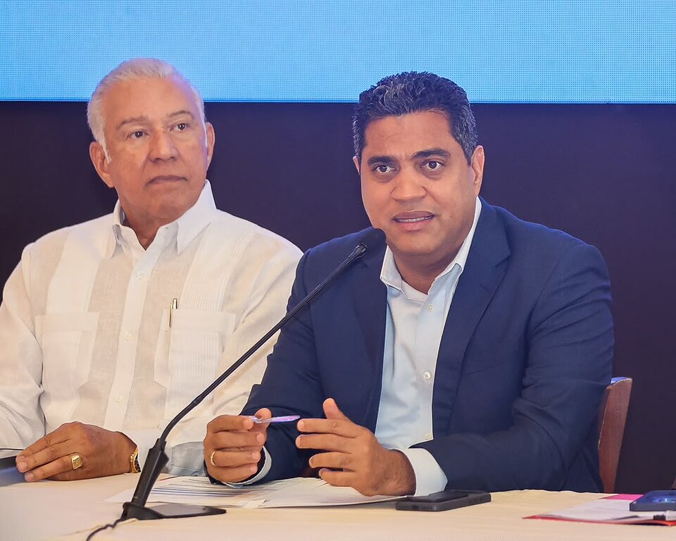 Kelvin Cruz anuncia RD$2,000 millones para atender necesidades del deporte dominicano