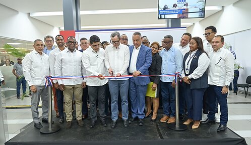 Ministerio de Trabajo inaugura nueva oficina en Santo Domingo Este para acercar servicios laborales a la ciudadanía.