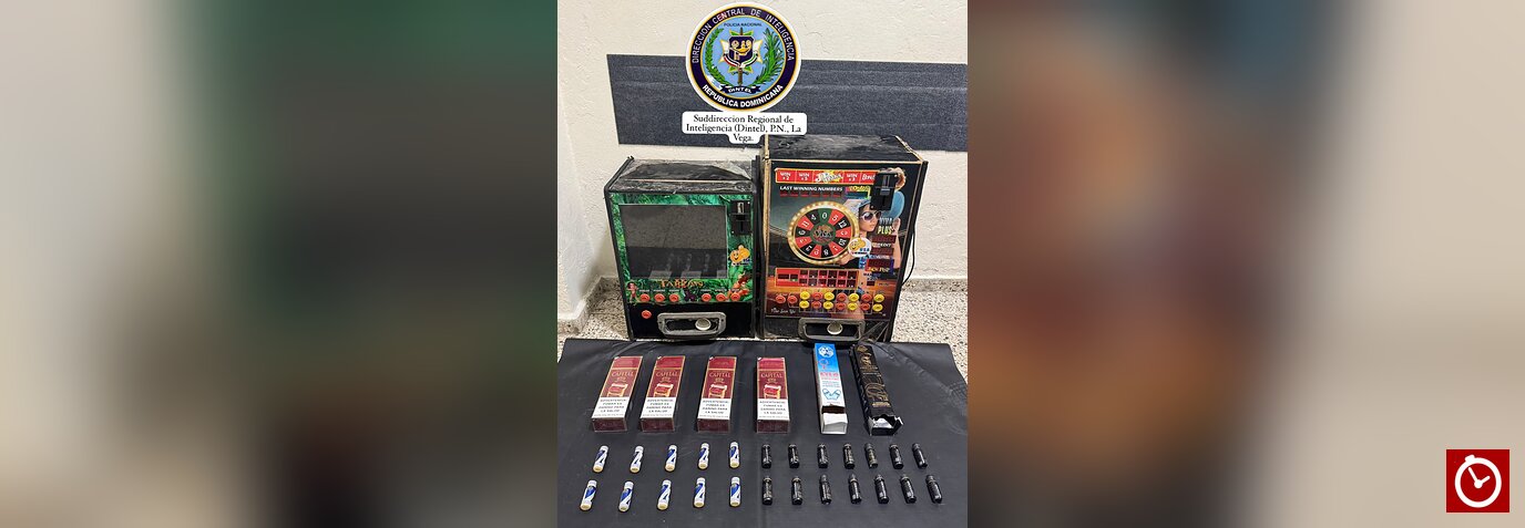 Policía ocupa 800 cigarrillos y máquinas tragamonedas durante allanamiento en La Vega
