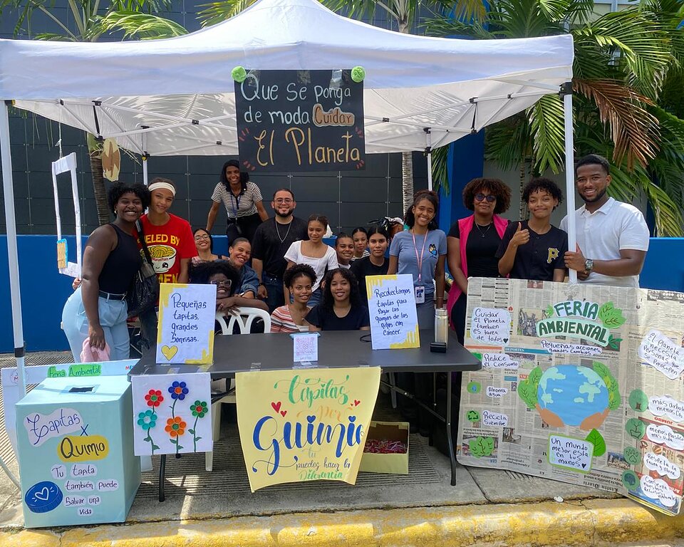 Movimiento Estudiantil Progresista realiza Feria Ambiental en la UASD para promover la conciencia ecológica