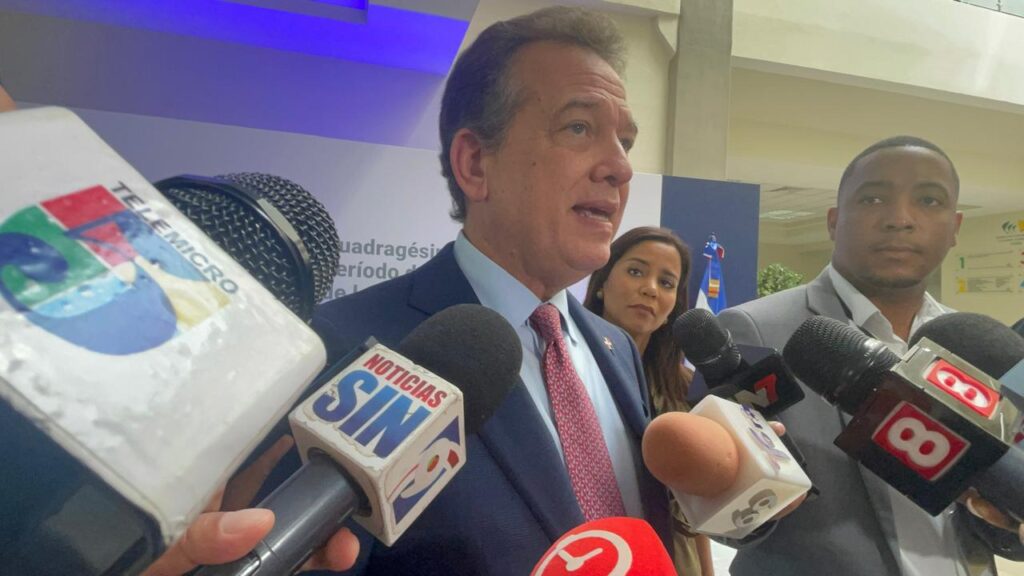 Cancillería identifica 22 casos de dominicanos vinculados a viajes a Rusia y alerta sobre riesgos