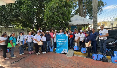 Bonao inicia jornada gratuita de vacunación contra la rabia para perros y gatos