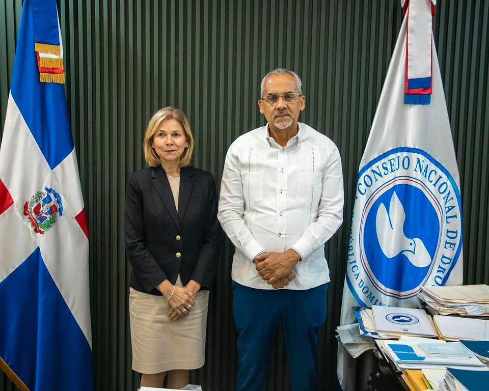 Presidente del Consejo Nacional de Drogas aborda cooperación antidrogas con representante de CICAD/OEA