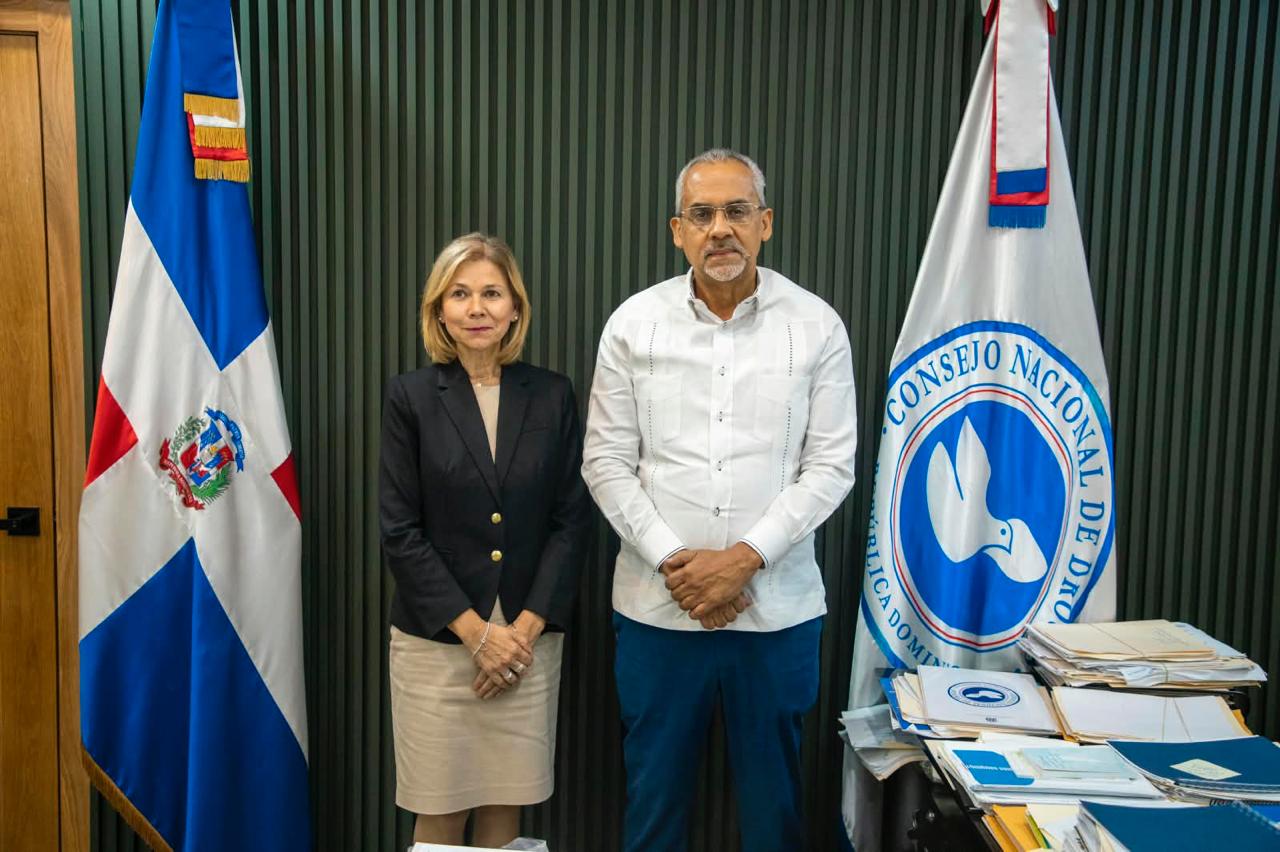 Presidente del Consejo Nacional de Drogas aborda cooperación antidrogas con representante de CICAD/OEA