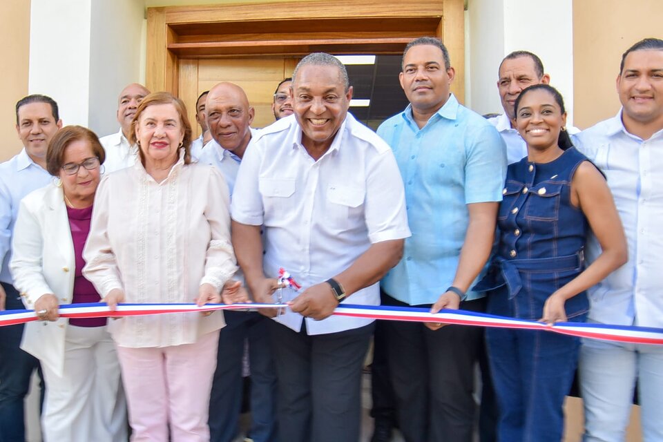 José Andújar inaugura Capilla Divina Misericordia en La Vega con inversión de RD$13.2 millones