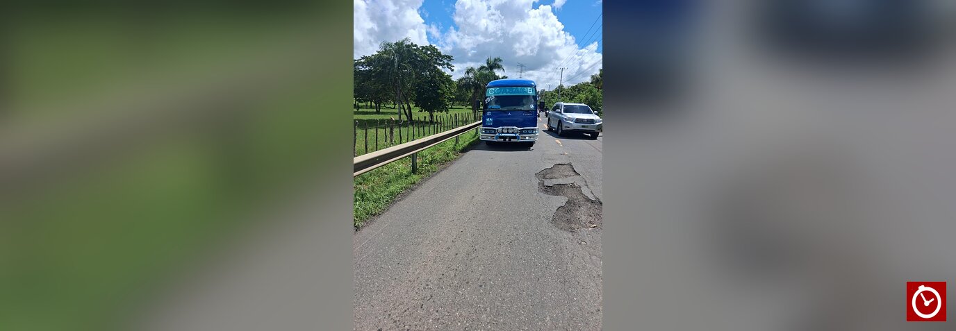 Transportistas anuncian paro el 14 de octubre por deterioro de la carretera Santo Domingo-Yamasá