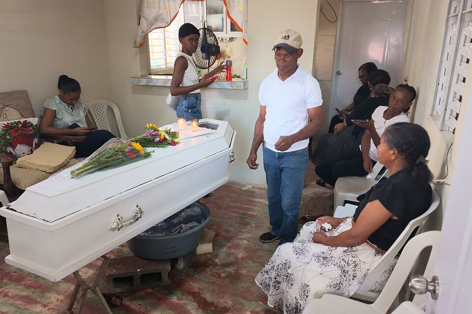 Madre de motoconchista asesinado a machetazos en San Luis pide justicia: “Mi hijo no se llevaba mal con nadie”