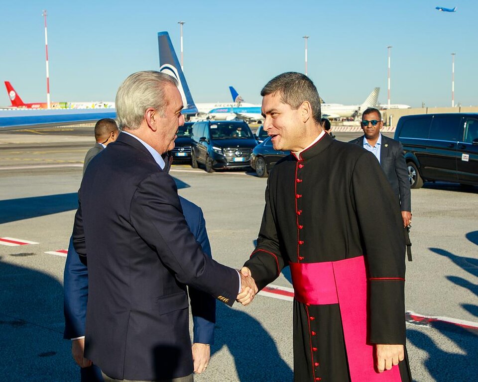 Presidente Abinader informa que invitará oficialmente al papa León XIV a visitar República Dominicana en 2027 durante su visita de Estado al Vaticano