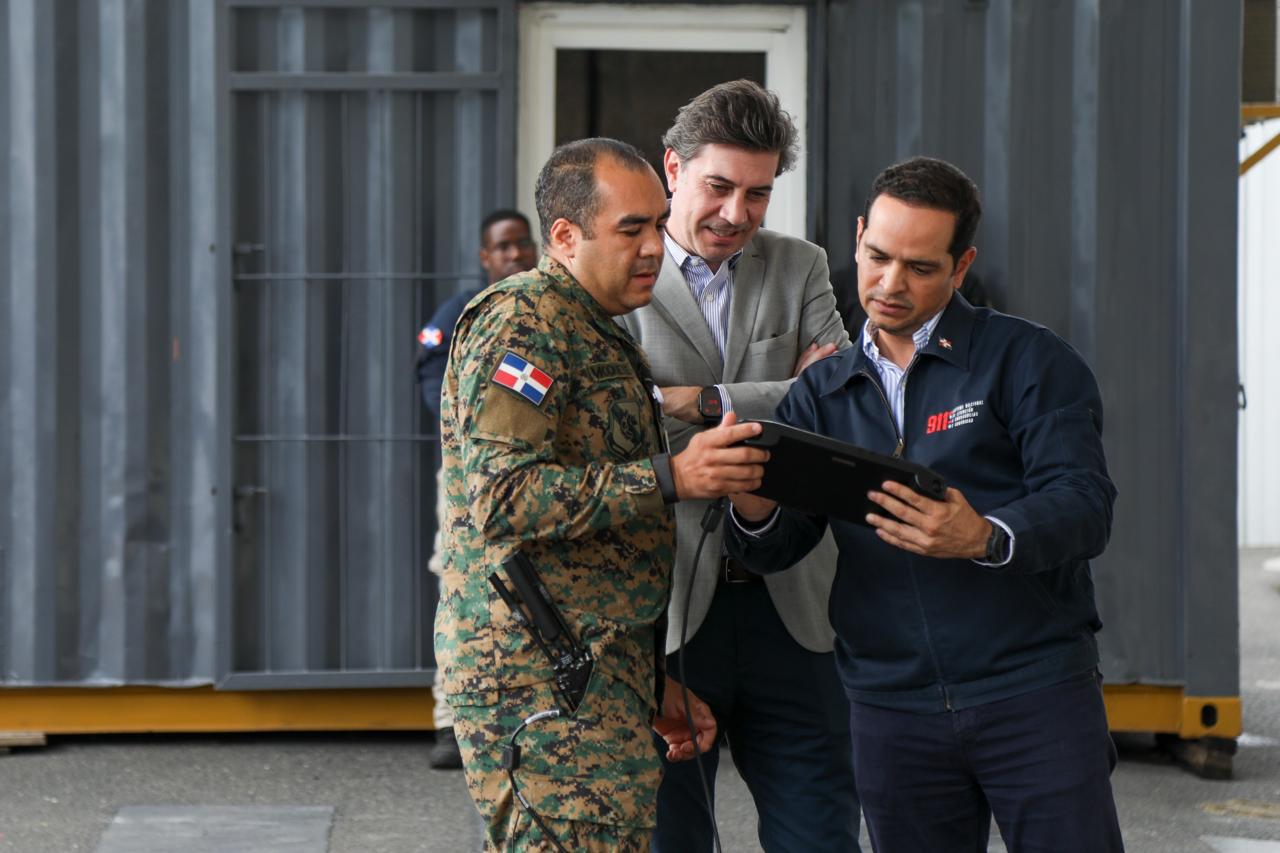 Sistema 911 e INL dan seguimiento a proyectos tecnológicos contra el crimen organizado
