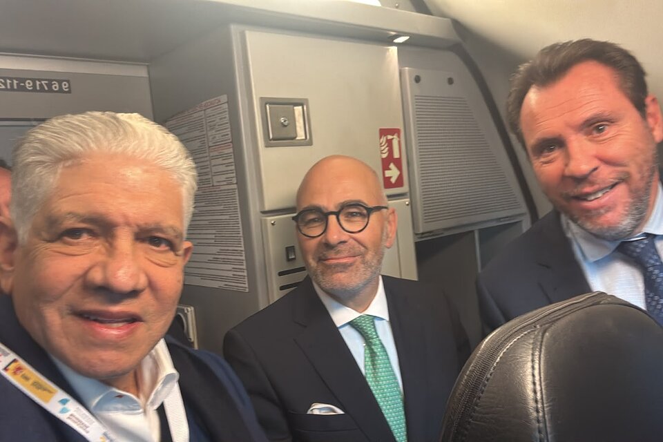 Eduardo Estrella participa en encuentro iberoamericano de infraestructura y transporte en España