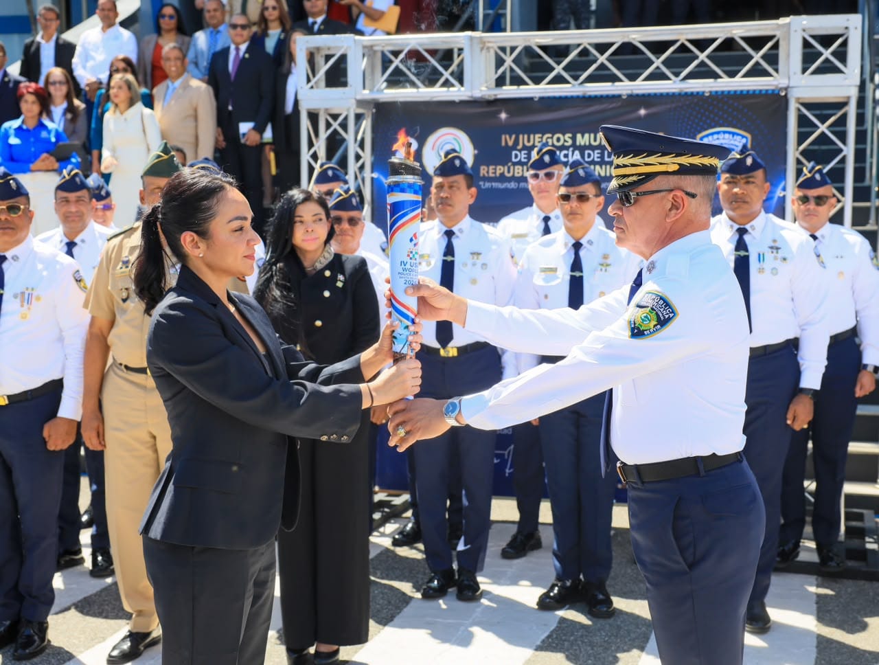 Antorcha de los IV Juegos Mundiales de Policía 2026 inicia recorrido por República Dominicana