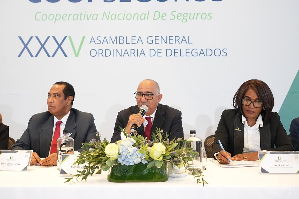 COOPSEGUROS apunta al top 10 de las aseguradoras del país