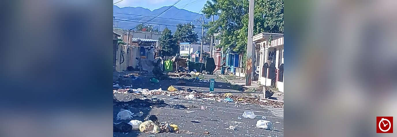 Bonao inicia jornada de movilización con quema de neumáticos y basura en varios sectores