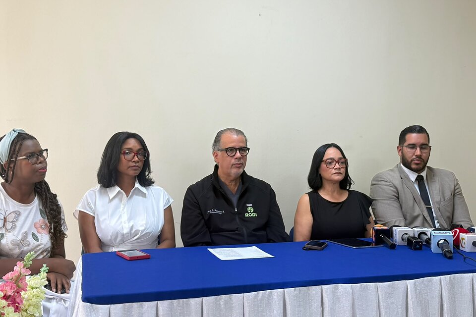 Centros oncológicos denuncian que Senasa sustituye medicamentos oncológicos y advierten riesgos para pacientes