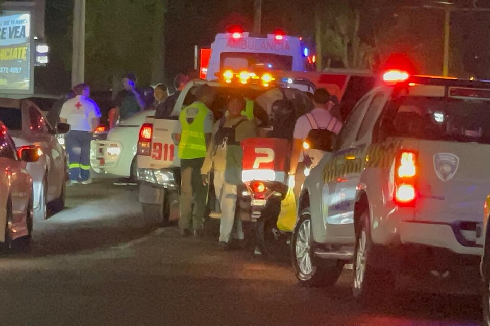 Camión recolector de basura atropella y mata a dos jóvenes en accidente en Santiago