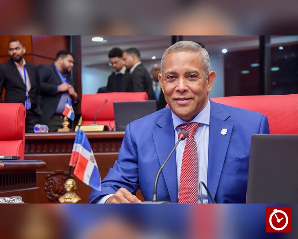 Senado aprueba proyecto de Franklin Romero para nombrar pista de atletismo en honor a Nazario Ramos