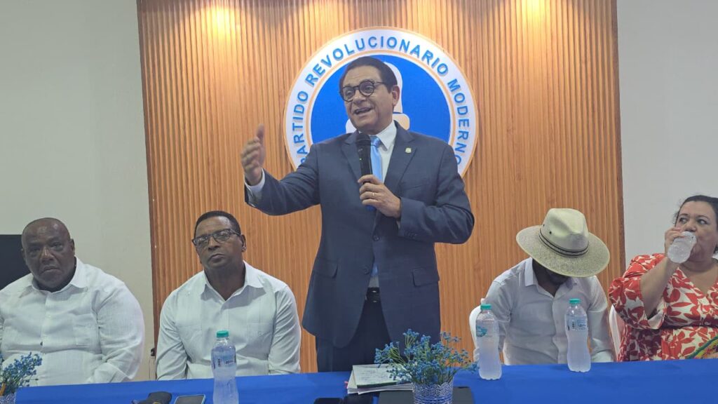 Fortalecen en La Romana equipo de campaña de Raquel Peña por la Presidencia 7 | Noticias de hoy en República Dominicana WhatsApp Image 2026 10 15 at 10.25.02 PM 1 | Noticias de hoy en De Último Minuto