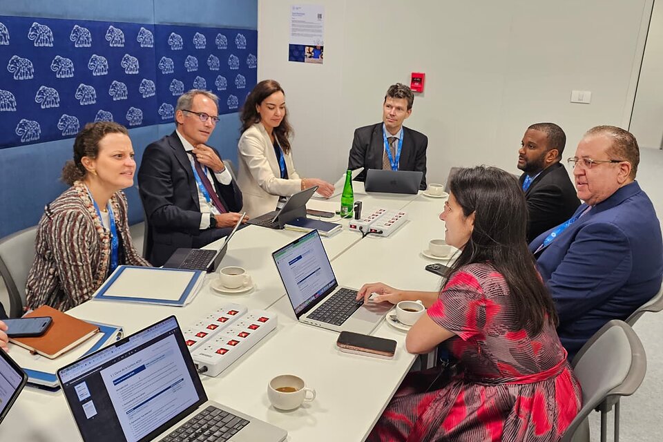 Durante un encuentro sostenido en el marco de las Reuniones Anuales del Fondo Monetario Internacional (FMI) y el Banco Mundial en Tailandia