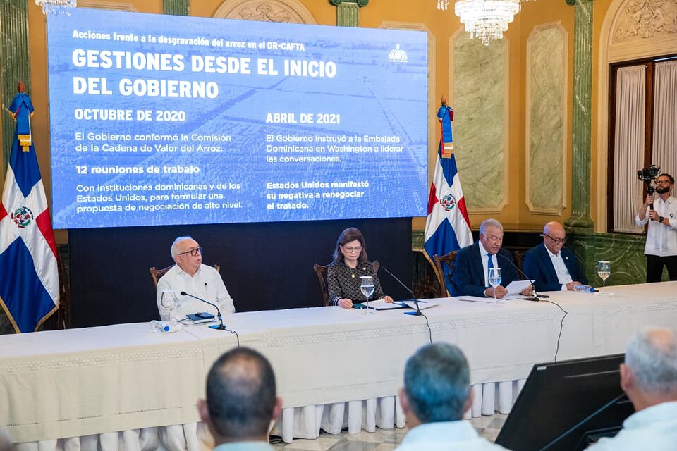 Andrés Bautista informó que el arroz será uno de los temas principales de un nuevo diálogo comercial con Estados Unidos.