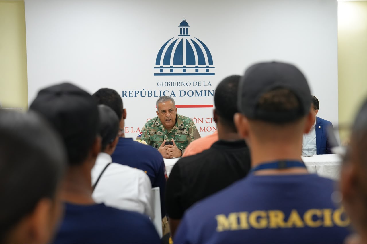 Migración supervisa operaciones de control migratorio en varias provincias