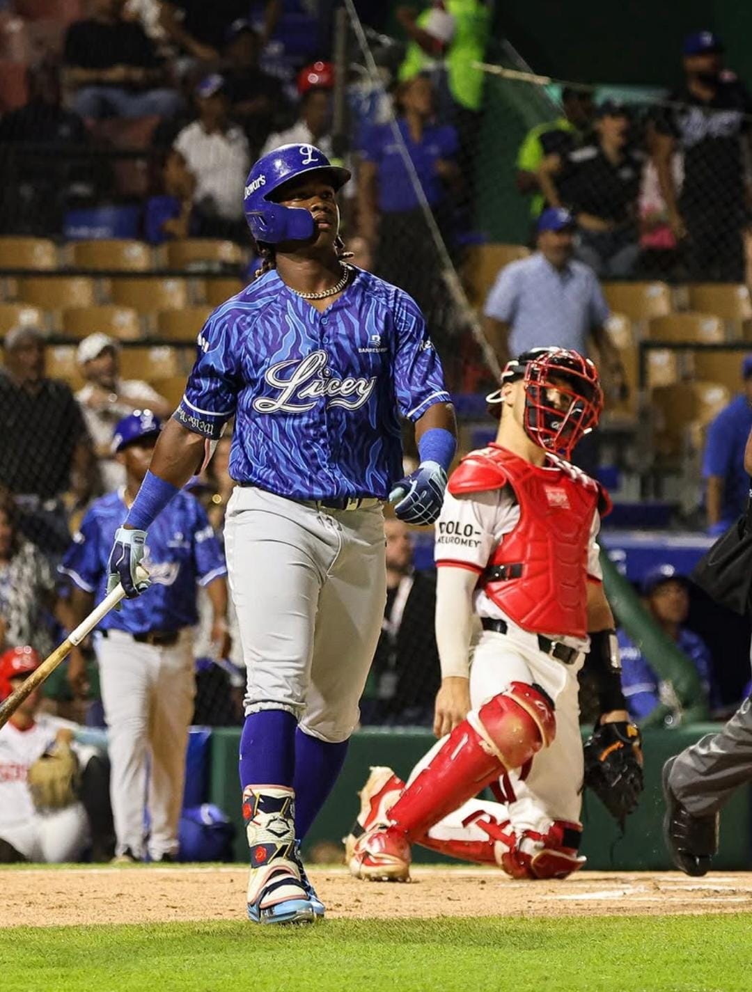 Madé pega de jonrón en apertura del campeonato de béisbol 2026-2027