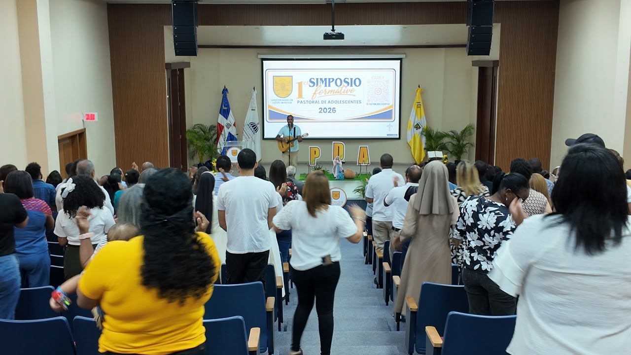 Arquidiócesis de Santo Domingo realiza simposio para fortalecer el acompañamiento a los adolescentes