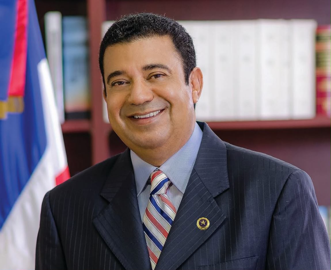 Euclides Sánchez habría quedado fuera de cuatro actividades de Leonel Fernández en La Vega
