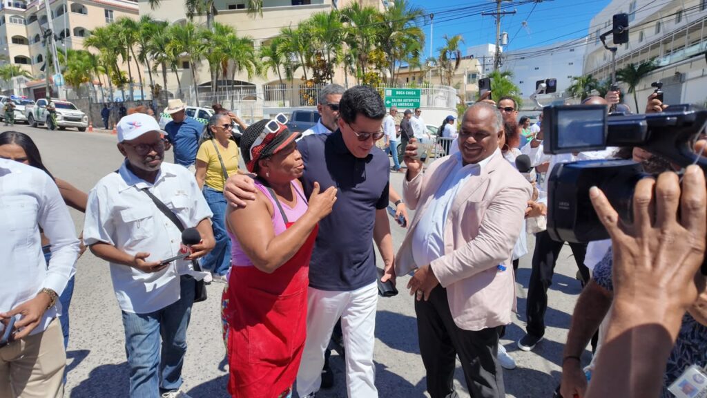 David Collado anuncia más de RD$500 millones en obras para Boca Chica 1 | Noticias de hoy en República Dominicana WhatsApp Image 2026 10 18 at 12.38.06 PM | Noticias de hoy en De Último Minuto