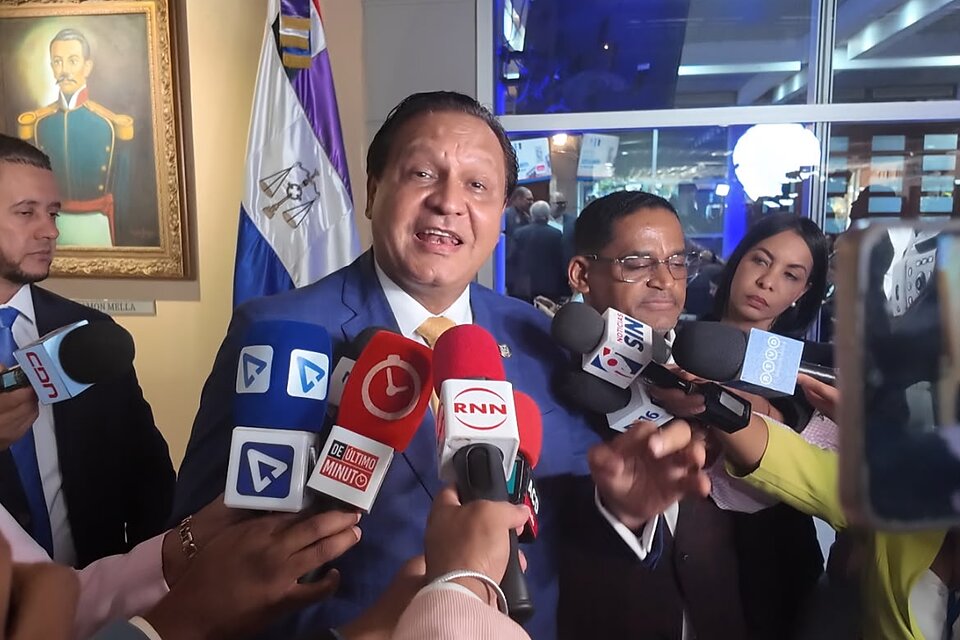 Mayobanex Martínez pide más oportunidades educativas para evitar que jóvenes se vean expuestos a la delincuencia