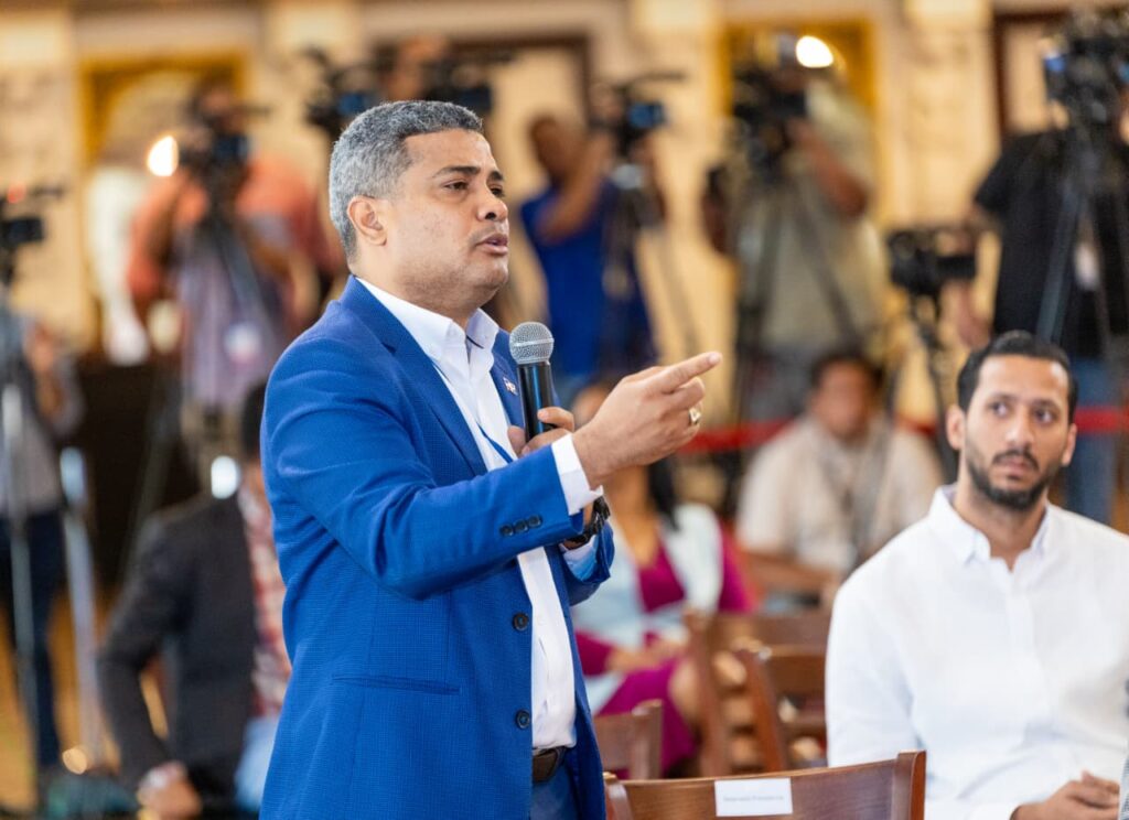 Abinader anuncia ejecución de RD$9,545 millones en obras financiadas con renegociación del contrato de Aerodom 4 | Noticias de hoy en República Dominicana WhatsApp Image 2026 10 21 at 5.40.36 PM | Noticias de hoy en De Último Minuto