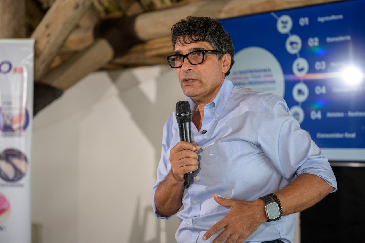 Consorcio Gastronómico y Netuno RD impulsan capacitación en el sector gastronómico