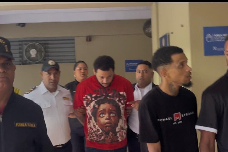 Aplazan para el martes medida de coerción contra Macho por muerte de chofer recolector de basura en Santiago