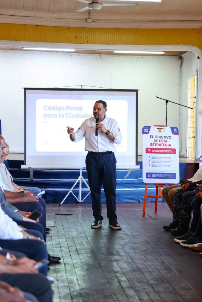 Pablo Ulloa llama a verificar la información antes de compartirla en redes sociales 2 | Noticias de hoy en República Dominicana WhatsApp Image 2026 10 23 at 9.40.52 PM 5 | Noticias de hoy en De Último Minuto