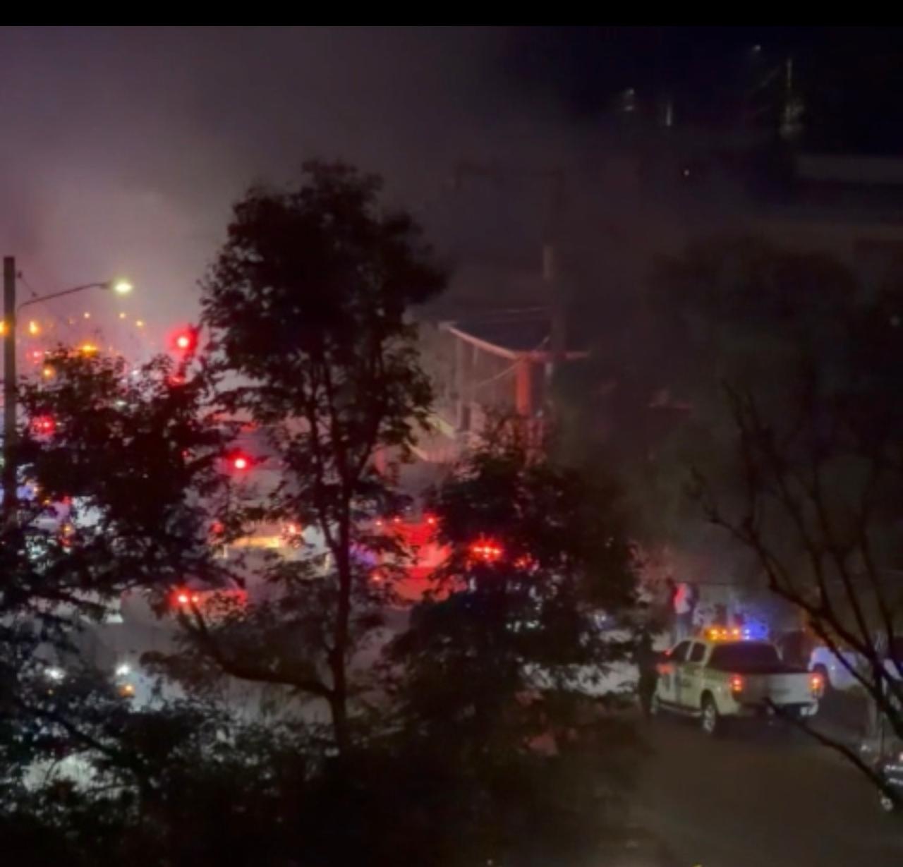 Incendio en Santiago: cinco viviendas destruidas y un taller de ebanistería afectado 2 | Noticias de hoy en República Dominicana WhatsApp Image 2026 10 24 at 10.38.18 AM | Noticias de hoy en De Último Minuto