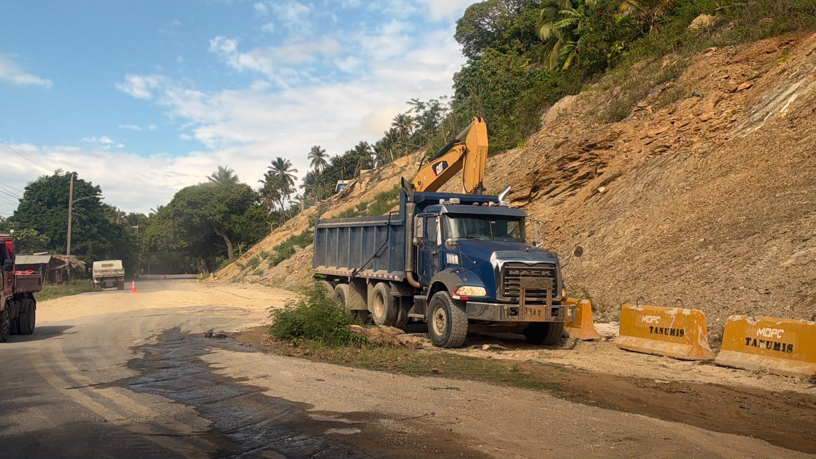 Punta Balandra: obra adjudicada por más de RD$473 millones avanza a paso lento, según se observa en el lugar