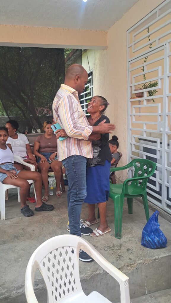 John Anderson fortalece el proyecto de Carolina Mejía con presencia y liderazgo político en Samaná 1 | Noticias de hoy en República Dominicana WhatsApp Image 2026 10 25 at 4.57.17 PM 1 | Noticias de hoy en De Último Minuto